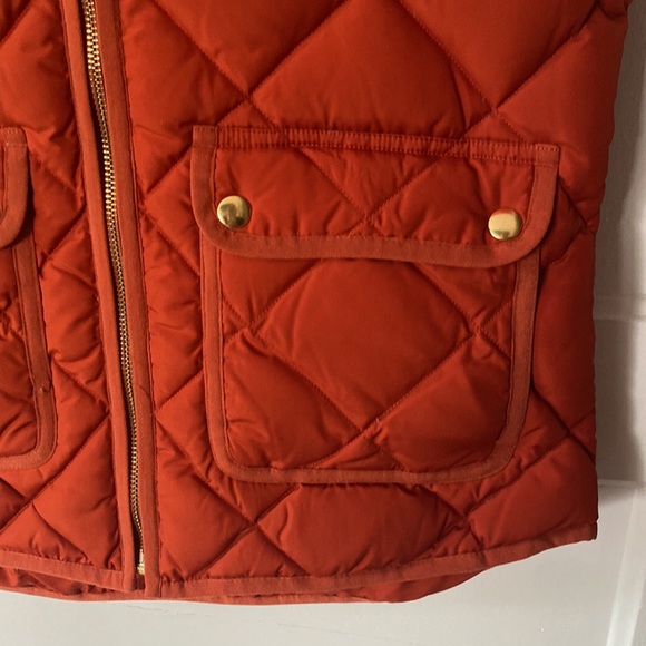 J. Crew Quilted Excursion Down Vest size XS - Picture 3 of 7